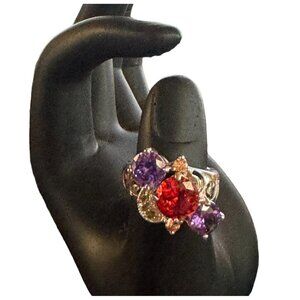 Silver Tone Womens Size 7  Costume Ruby Amethyst Gem Cluster Ring